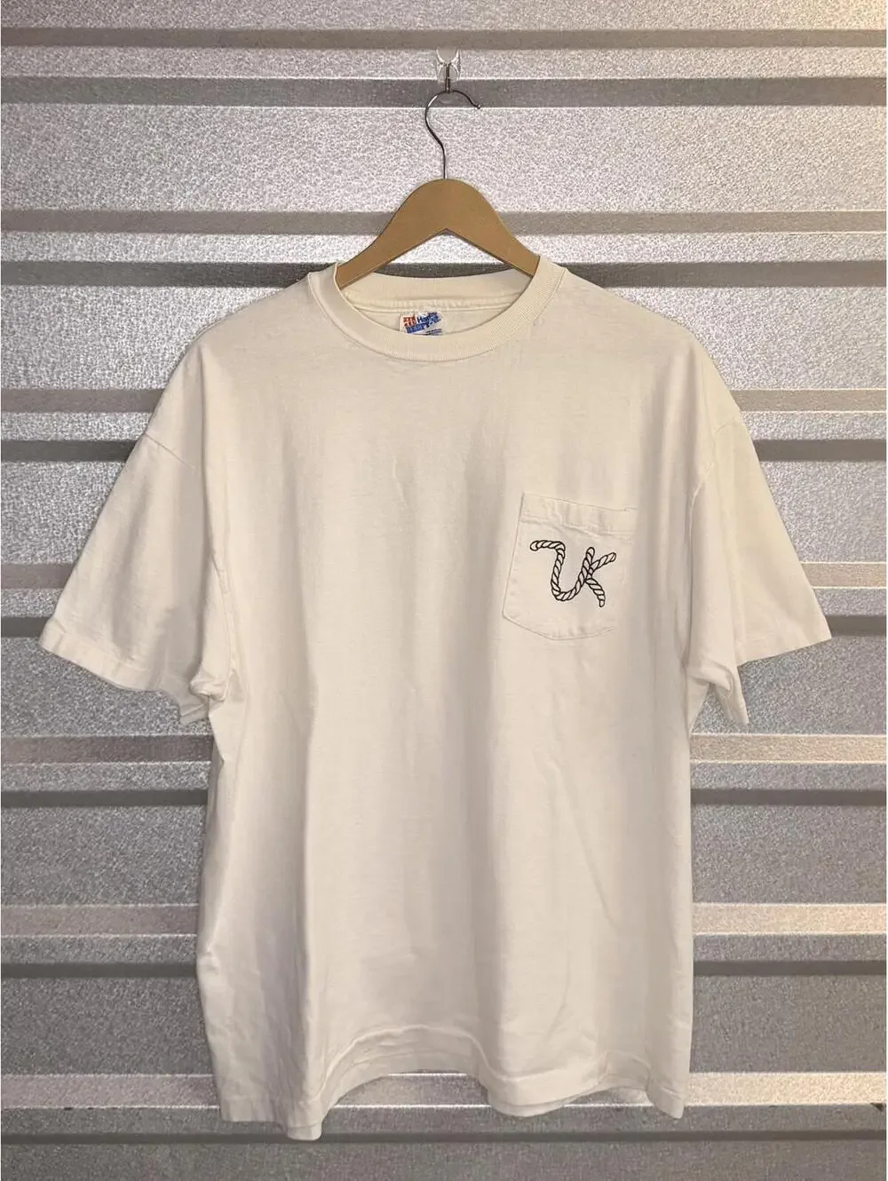 Vintage Dixie Dude Ranch Cream Pocket T-Shirt with Rope 'UK' Embroidery XL